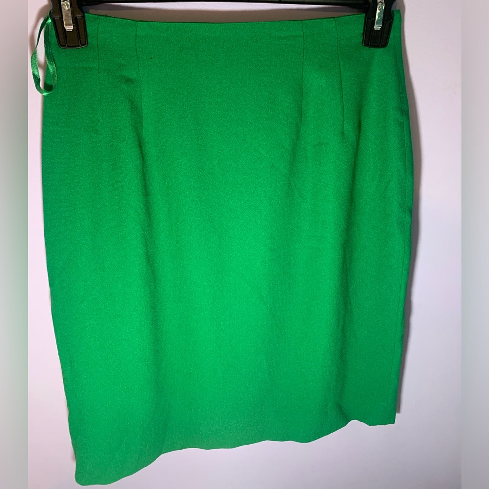 Cute green pencil skirt